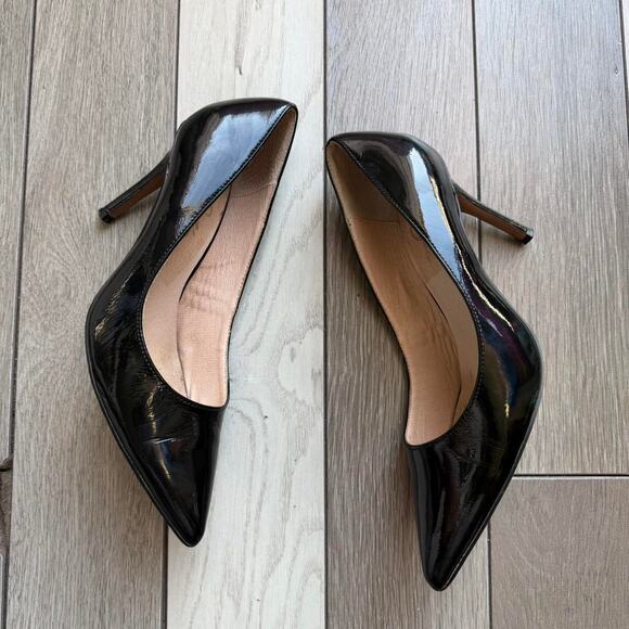 Other Shoes - 42 gold patent leather pointed